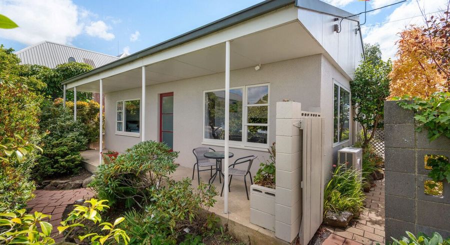  at 13 Argyle Street, Mornington, Dunedin