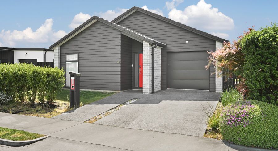  at 30 Probert Crescent, Chartwell, Hamilton