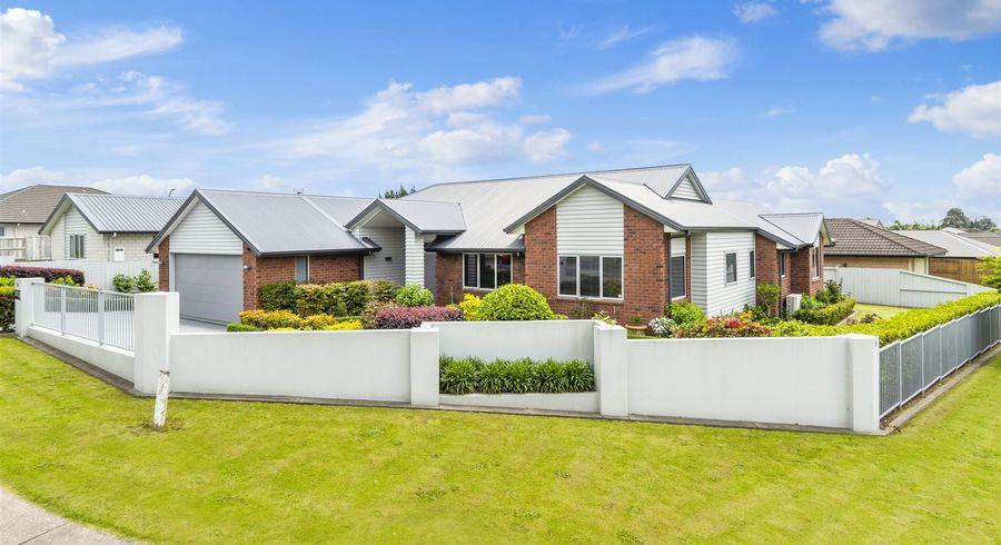  at 146 Rowesdale Drive, Ohauiti, Tauranga