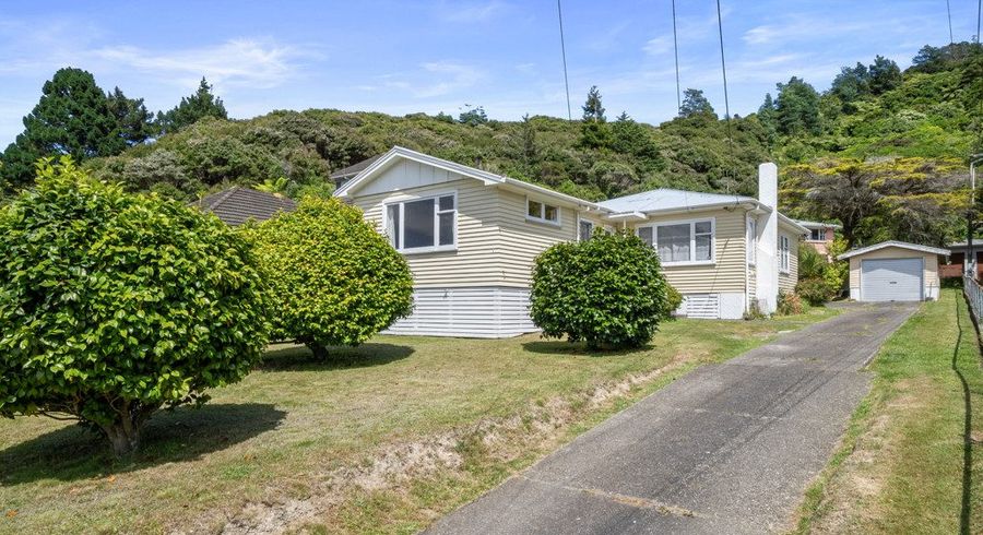  at 171 Wellington Road, Wainuiomata, Lower Hutt