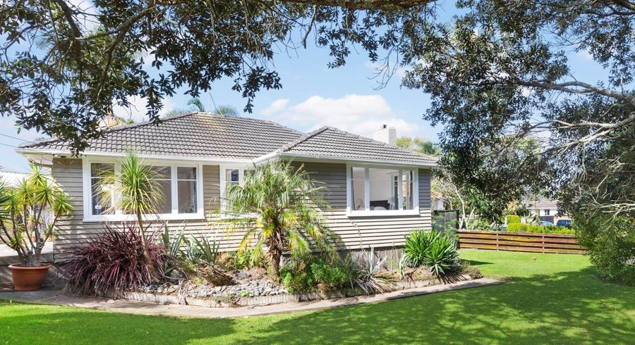  at 8 Sloane Street, Glen Innes, Auckland City, Auckland