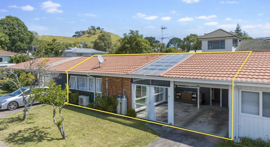  at 2/15 Mcintyre Road, Mangere Bridge, Manukau City, Auckland