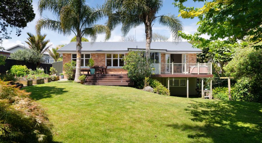  at 353 Cobham Drive, Hillcrest, Hamilton