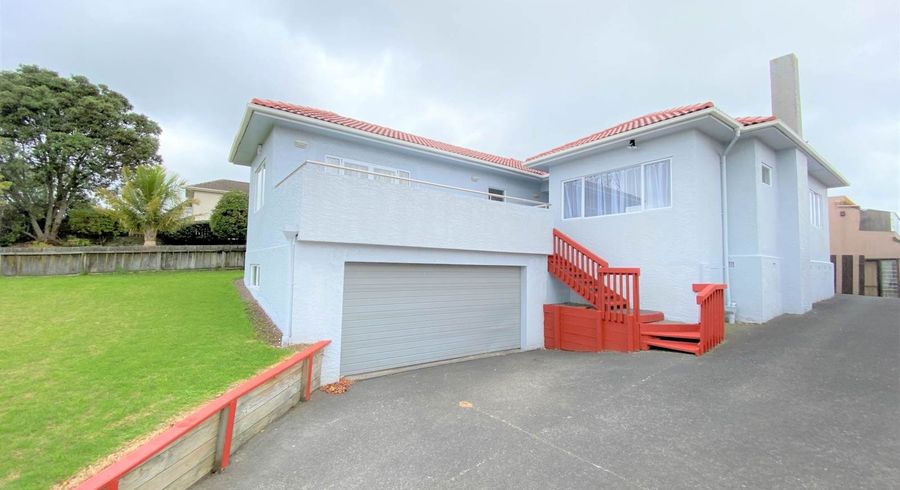  at 1/689 Richardson Road, Mount Roskill, Auckland