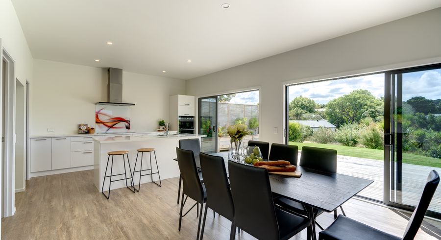  at 10 Derwin Lane, Parua Bay, Whangarei