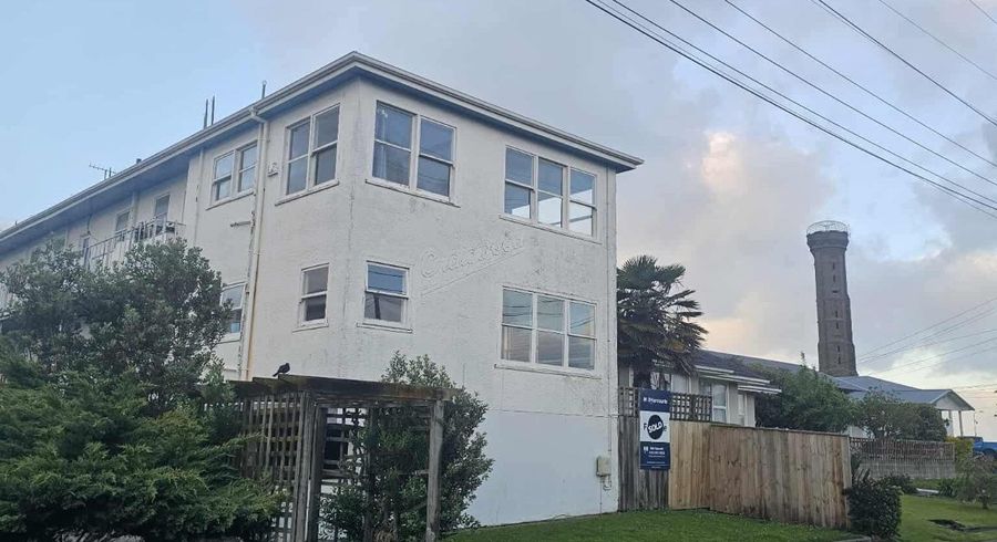  at 6/6b Durie Street, Durie Hill, Whanganui, Manawatu / Whanganui