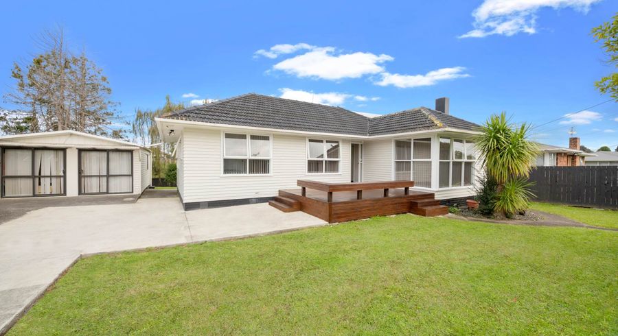  at 128 Tennessee Avenue, Mangere East, Auckland