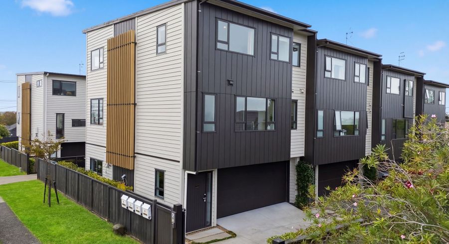  at 4A Fowler Street, Northcote, North Shore City, Auckland