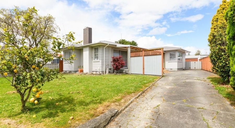  at 8 Anakiwa Street, Kelvin Grove, Palmerston North