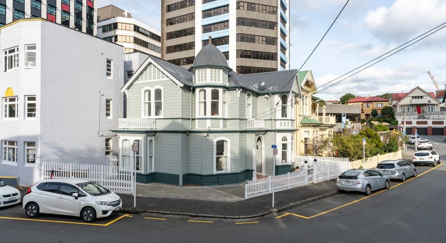 at 18 Portland Crescent, Thorndon, Wellington, Wellington