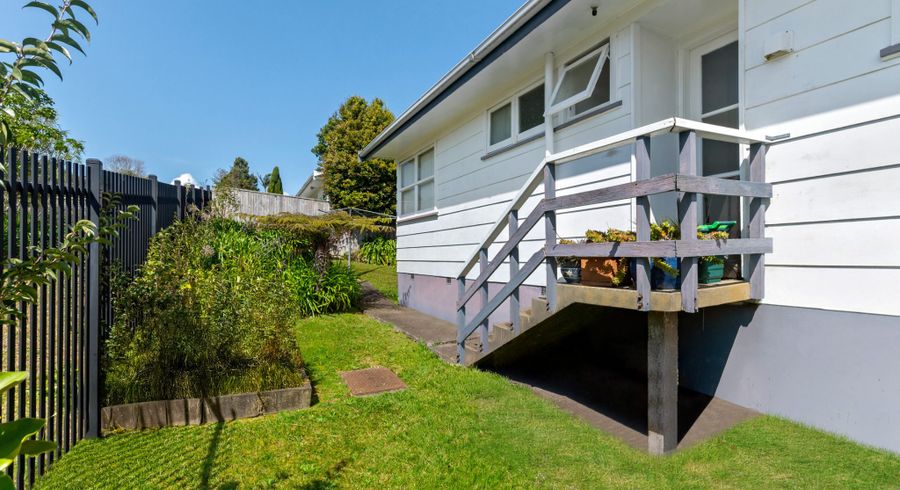 at 2/34B Sunnynook Road, Sunnynook, North Shore City, Auckland