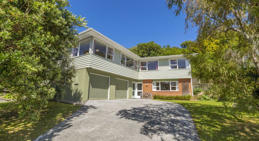 at 12 Somerville Terrace, Tawa, Wellington