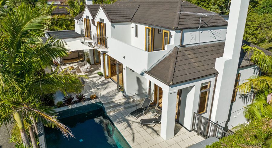  at 8B Wynsfield Garden, St Heliers, Auckland