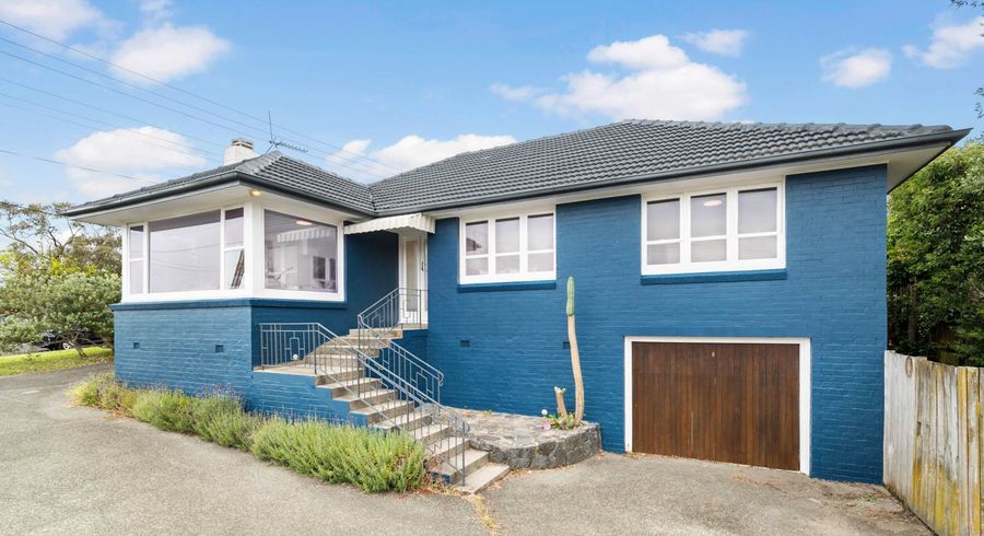  at 77 Ocean View Road, Hillcrest, Auckland