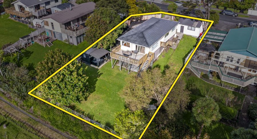  at 61 Mcentee Road, Waitakere, Waitakere City, Auckland