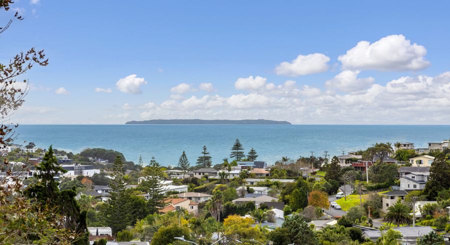  at 80 Matipo Road, Mairangi Bay, North Shore City, Auckland