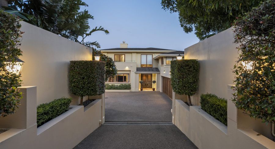  at 207 Beach Road, Campbells Bay, North Shore City, Auckland