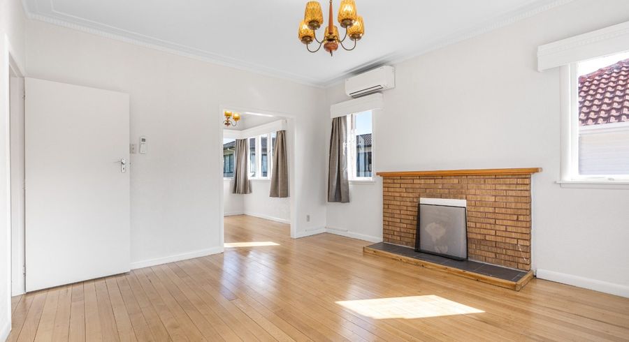  at 261 Main Highway, Ellerslie, Auckland City, Auckland