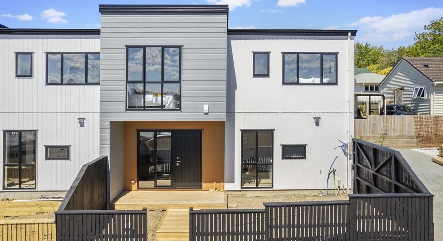  at 8/20 Seabrook Avenue, New Lynn, Waitakere City, Auckland