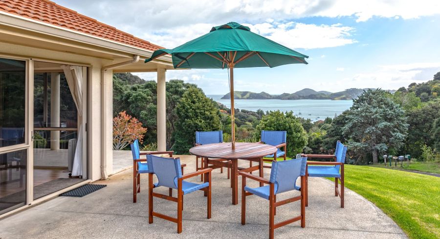  at 84 Kowhai Drive, Te Kouma