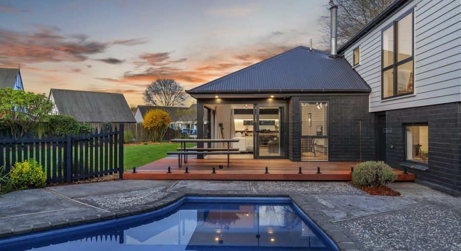  at 17 Kingham Place, Avonhead, Christchurch