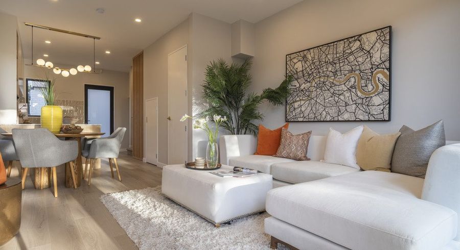  at 112 Beach Road, Te Atatu Peninsula, Waitakere City, Auckland