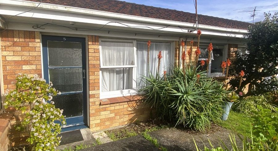  at 5/870 Dominion Road, Mount Eden, Auckland City, Auckland