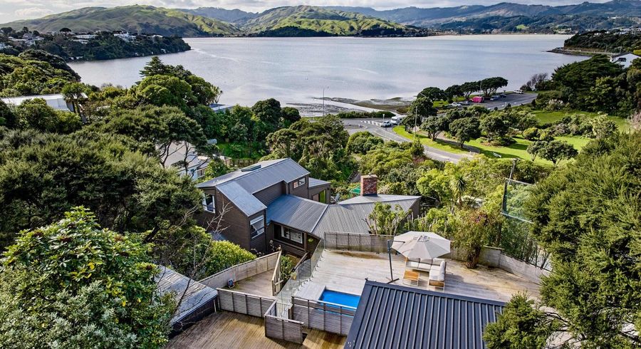  at 190 Paremata Road, Paremata, Porirua