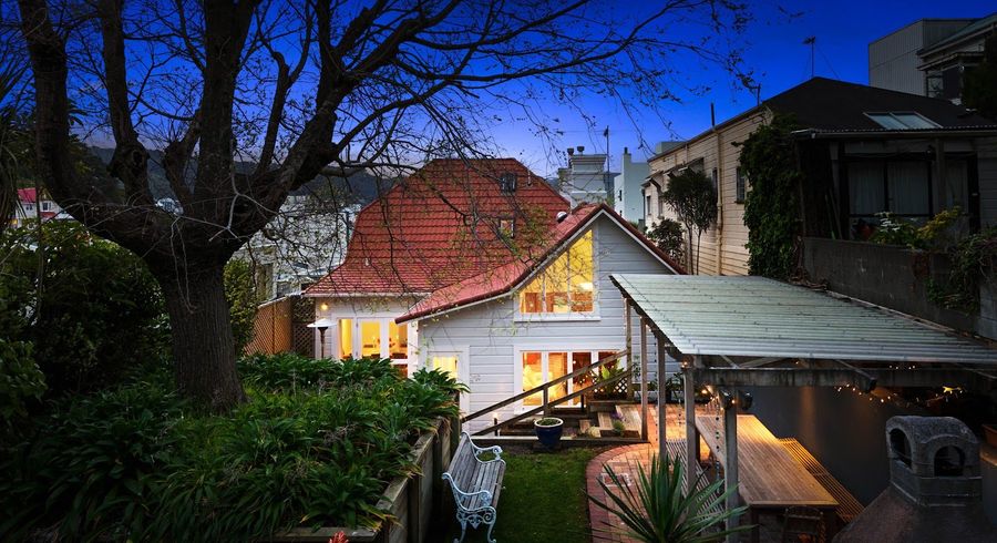  at 210 Oriental Parade, Oriental Bay, Wellington, Wellington