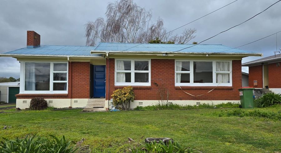  at 28 Garden Heights, Glenview, Hamilton, Waikato