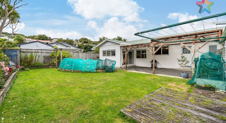  at 2 Hildreth Street, Karori, Wellington