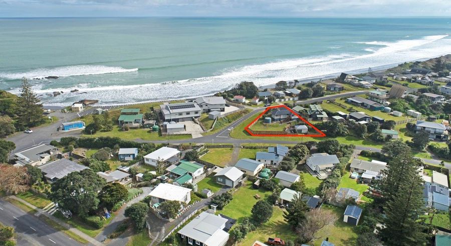  at 2 Ocean View Road, Port Waikato, Franklin, Auckland