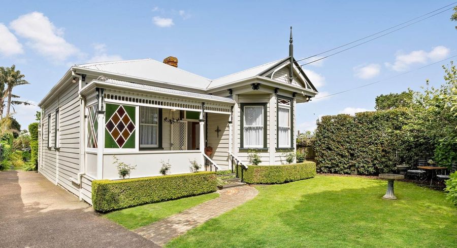  at 1 Queens Avenue, Mount Eden, Auckland City, Auckland