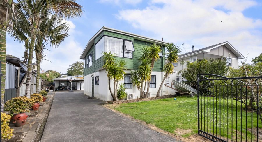  at 4 Ocean View Road, Weymouth, Manukau City, Auckland