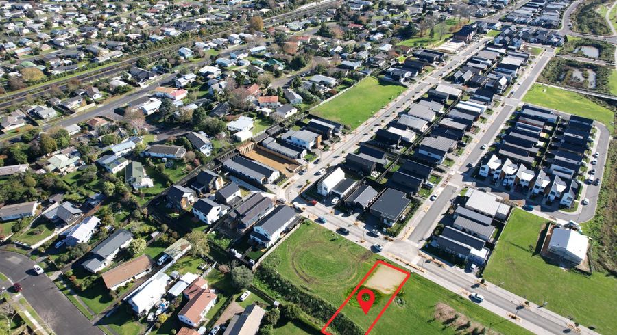  at 21 Earp Crescent, Chartwell, Hamilton, Waikato