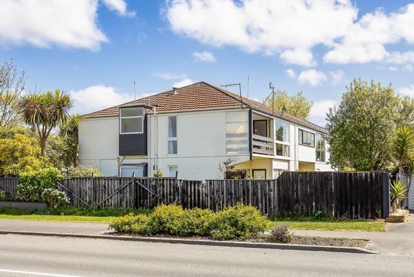  at 5/107 Holly Rd, Merivale, Christchurch City, Canterbury