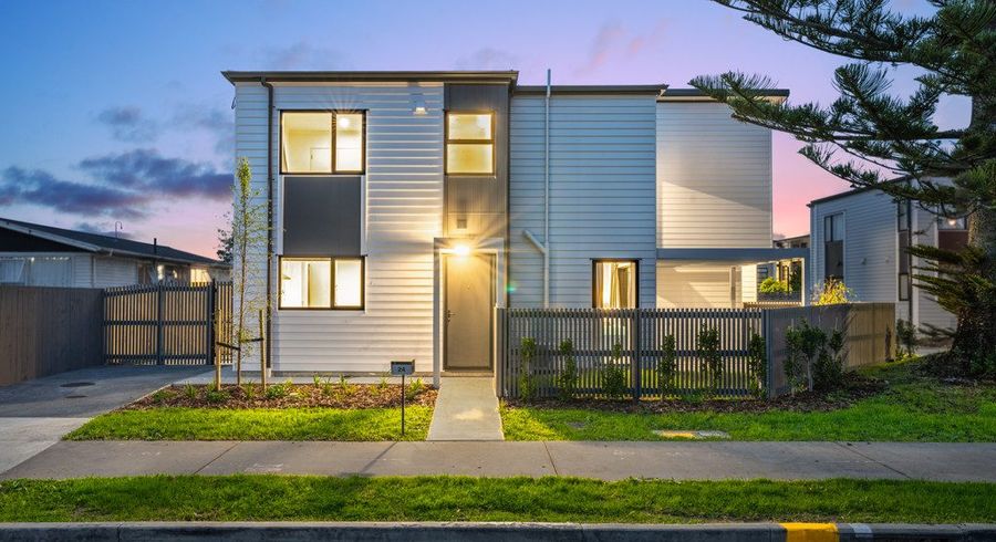  at 24 Watchfield Close, Mangere, Manukau City, Auckland