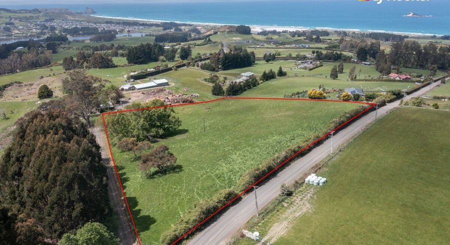  at 89 McMaster Road, Saddle Hill, Dunedin