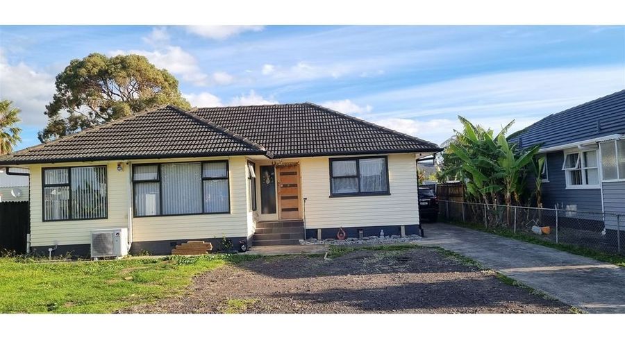  at 42 Buckland Road, Mangere East, Auckland