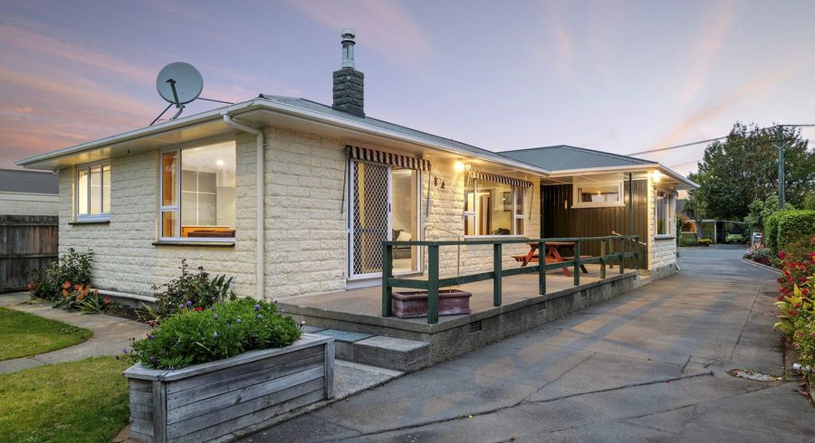  at 108 Isleworth Road, Bishopdale, Christchurch