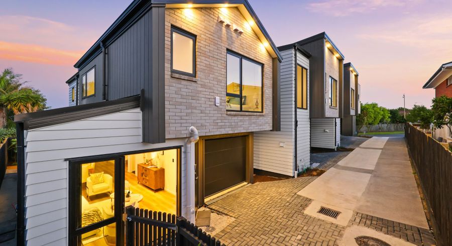  at 15C Wilbur Place, Sunnyhills, Manukau City, Auckland