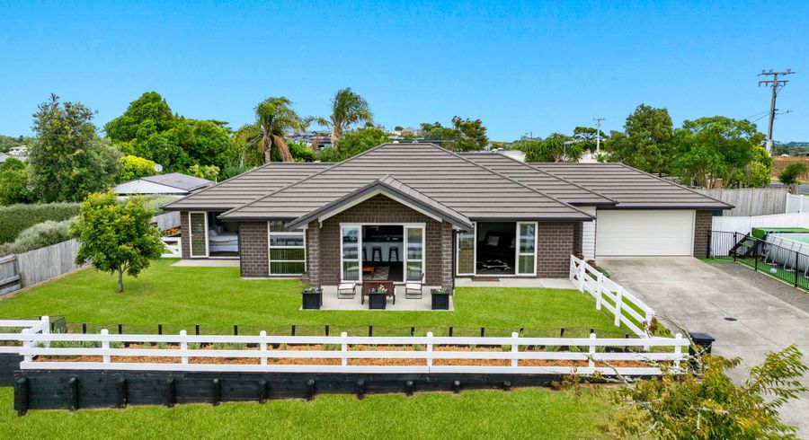  at 2 Pamela Christine Road, Patumahoe, Franklin, Auckland