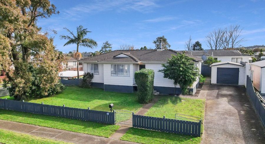  at 34 Hyperion Drive, Randwick Park, Auckland
