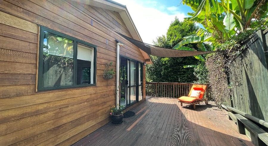  at 85A Park Rise, Campbells Bay, North Shore City, Auckland