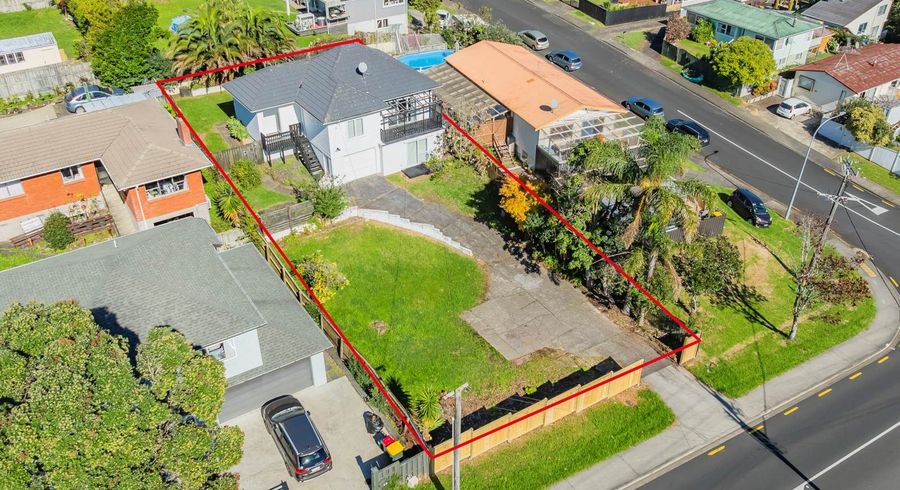  at 237 Beach Haven Road, Birkdale, North Shore City, Auckland