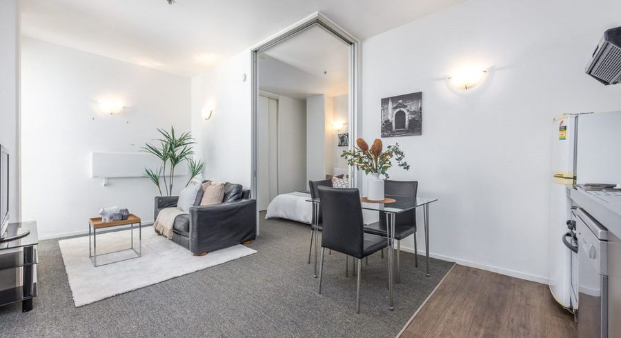  at 607/105 Queen Street, Auckland Central, Auckland