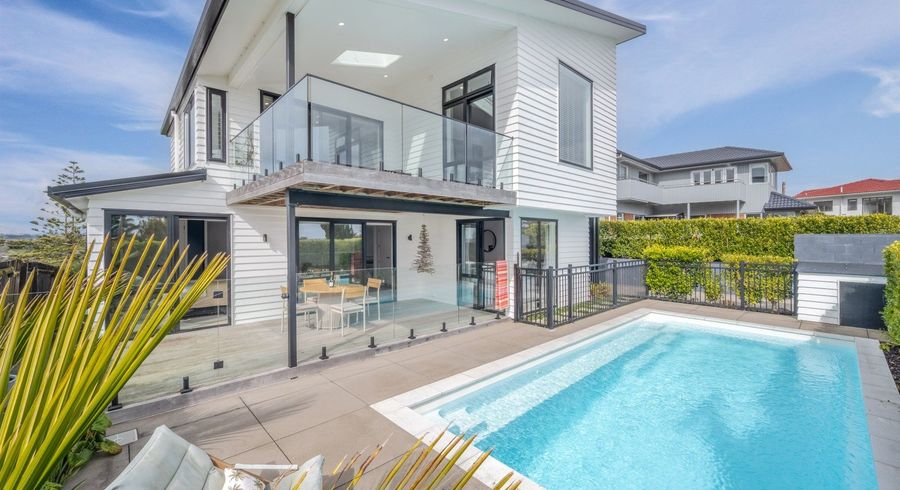  at 167 Sandspit Road, Shelly Park, Auckland