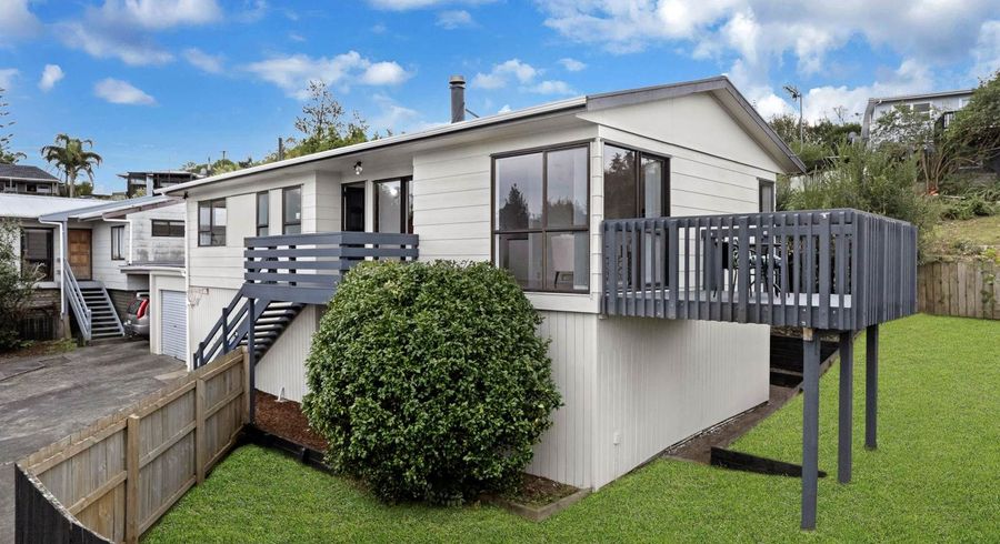  at 1/31 Cyclarama Crescent, Massey, Waitakere City, Auckland