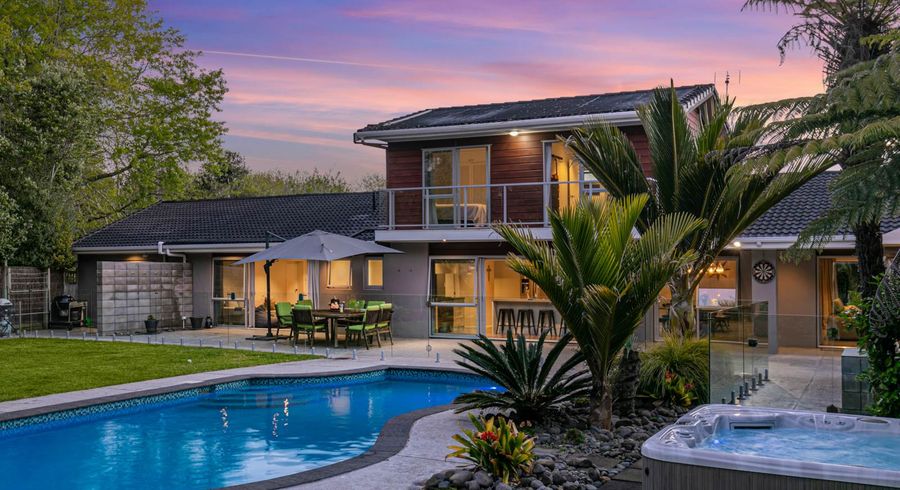  at 26 Kingfisher Grove, Greenhithe, Auckland