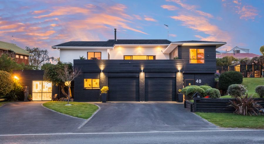  at 40 Makora Road, Otaihanga, Paraparaumu